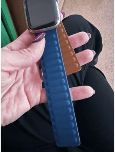 Customer photo review of Elegance Kunstlederarmband mit Magnetverschluss™️ für Deine Apple Watch