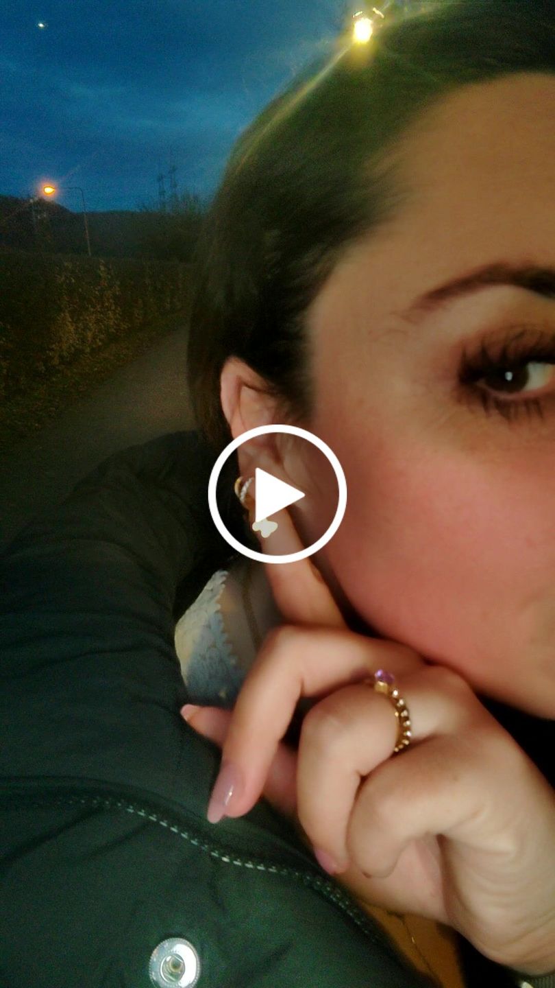 Customer video review of Pretty Ring | 18K vergoldet