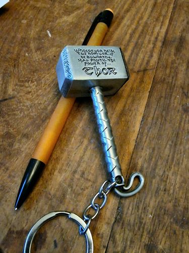 Customer photo review of Thor's Mjolnir Key Ring