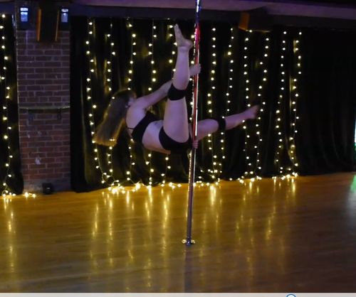 Customer photo review of Essential Hot Pants Black