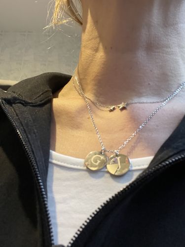 Customer photo review of Verižica: Initial