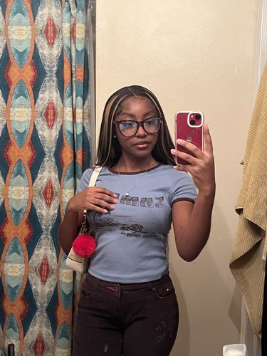 Customer photo review of Balayage Highlight Transparent Lace Front Wigs Pre Plucked Blonde Brown Human Hair Wigs With Baby Hair