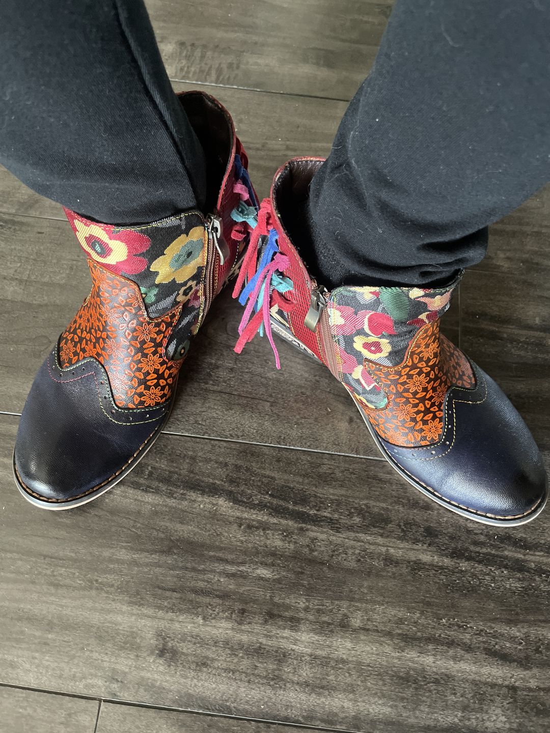 Customer photo review of Casual Leather Tassel Jacquard Boots