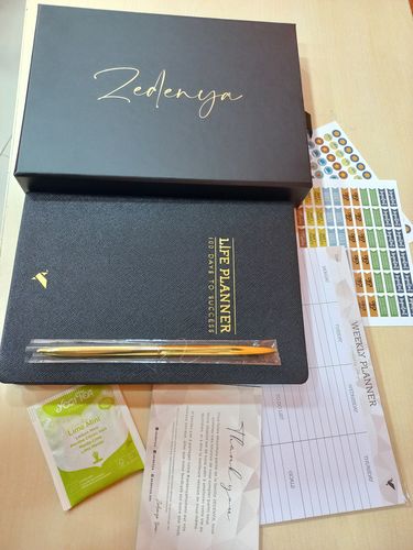Customer photo review of Life Planner Box Premium