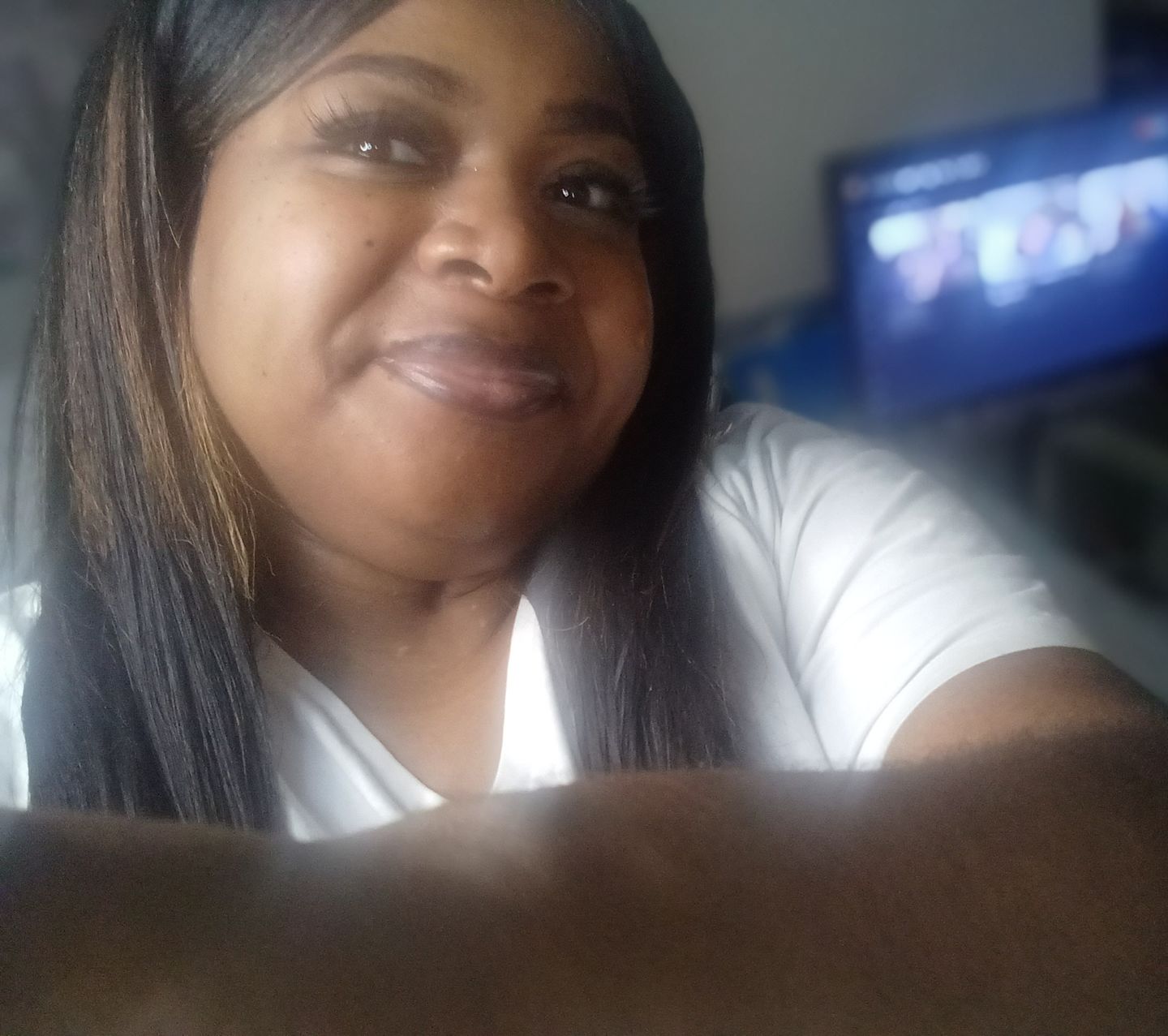 Customer photo review of Body Wave Tape In Hair Extension