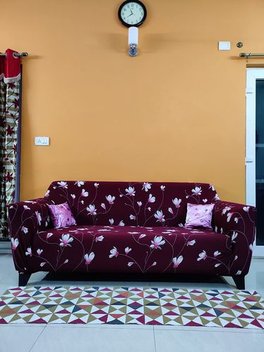 Customer photo review of Trendize Exclusive Stretchable Sofa Cover