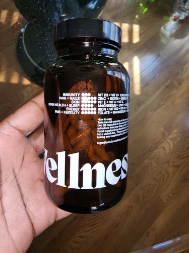 Customer photo review of FOUNDATION - The Black Woman's Multi-benefit Capsule