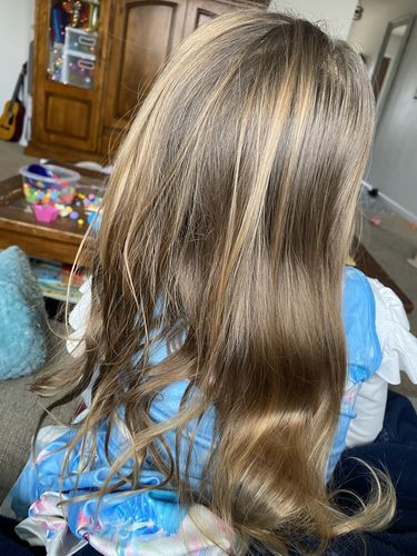 Customer photo review of My Sensory Space Detangling Hairbrush