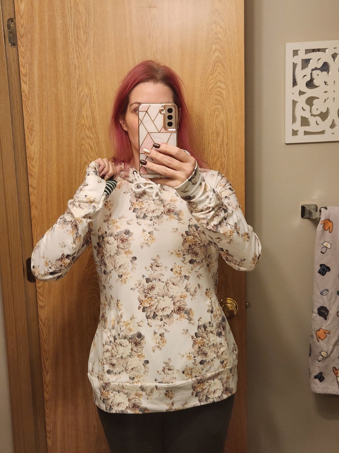 Customer photo review of Ellie Floral Pullover *Hoodie of the Month