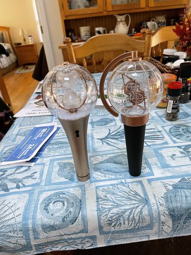 Customer photo review of ATEEZ Official Lightstick Ver 2