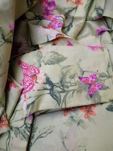 Customer photo review of Hacari- Bed Sheet Set