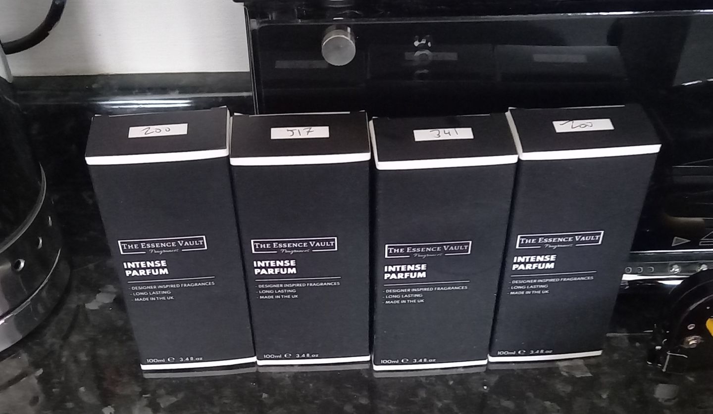 Customer photo review of Inspired by Oud Wood - 341 - Intense