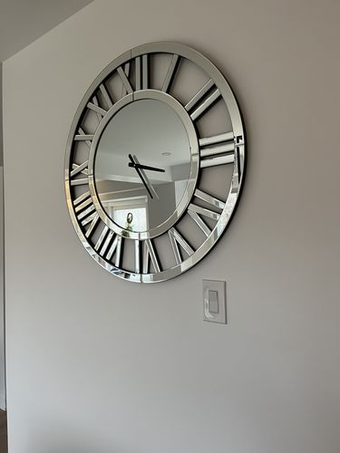 Customer photo review of 32" Luxury Real Mirrored Clock