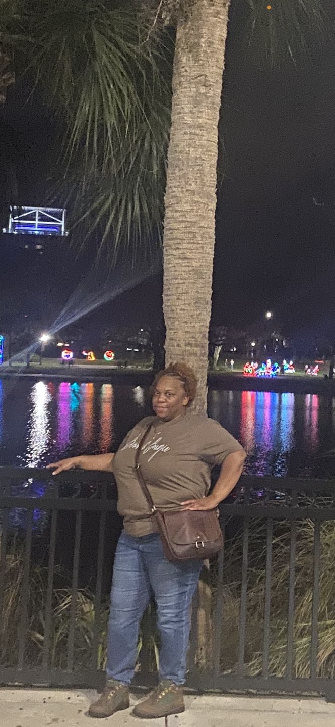 Customer photo review of Brown & Bougie