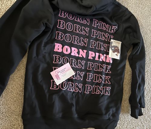 Customer photo review of Blackpink Born Pink Concert Hoodie