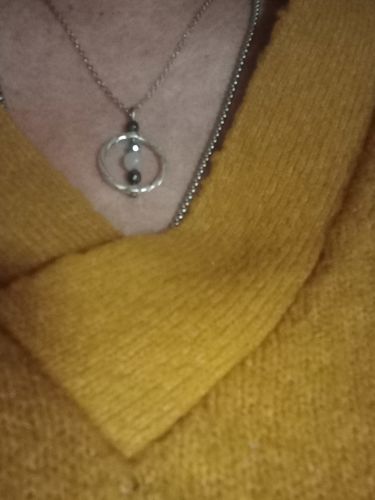 Customer photo review of COLLIER PENDENTIF QUARTZ ROSE HEMATITES
