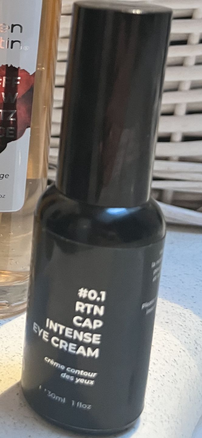 Customer photo review of #RTN CAP 0.1% - Crème intense pour le contour des yeux