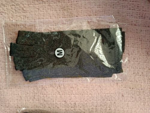 Customer photo review of HandHero - Compression Gloves For Arthritis Pain, Swelling, Stifness