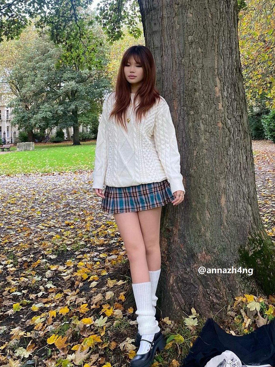 Customer photo review of Aelfric Eden Retro 90s Cable Knit Sweater
