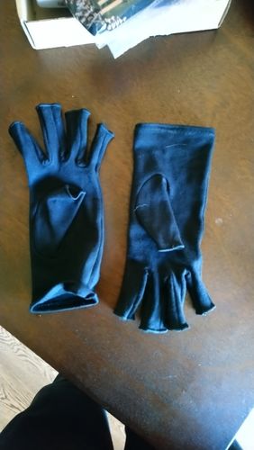 Customer photo review of HandHero - Compression Gloves For Arthritis Pain, Swelling, Stifness