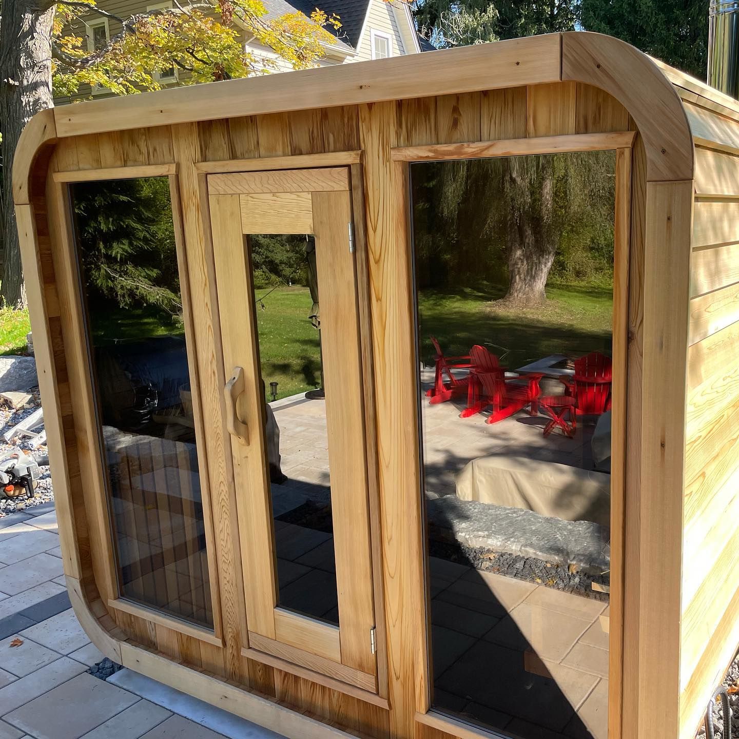 Customer photo review of SAUNASNET Outdoor Square Wood Sauna Room