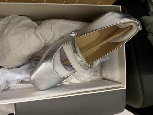 Customer photo review of 7or9 5cm Mary Jane Shoes - Silver Pearl Candy