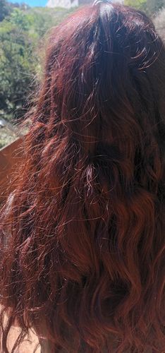 Reseña con foto de un cliente sobre Henna Jamila Hair
