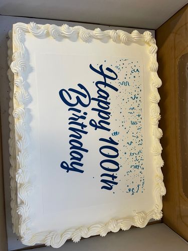 Customer photo review of A4 Rectangle Custom Edible Icing Image