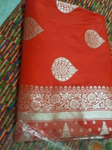 Customer photo review of RUBY RED WOVEN BANARASI SILK SAREE