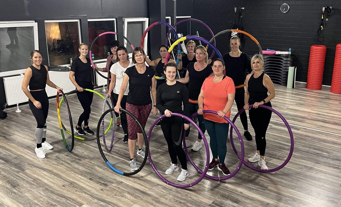 Customer photo review of Powerhoop Deluxe Weighted Hula Hoop - 2.2kg