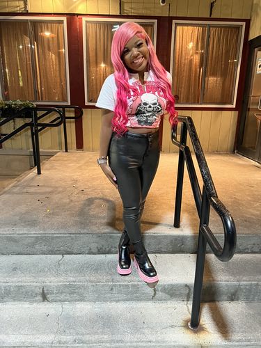 Customer photo review of Jordan 1 Mid Coral Chalk DopeSkill T-Shirt Trapped Halloween Rush Pink Graphic