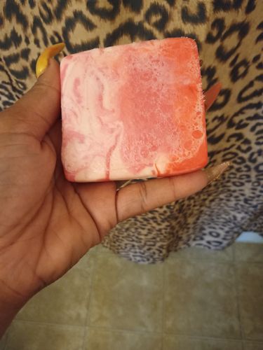 Customer photo review of Sweet and Low Yoni Bar