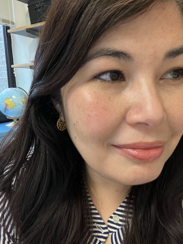 Customer photo review of Loida Creolla Earrings