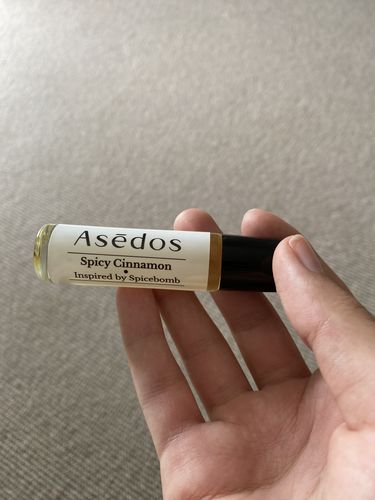 Customer photo review of SPICY CINNAMON PERFUME OIL
