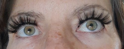 Customer photo review of LashAura™ - Premium Eyelash Kit