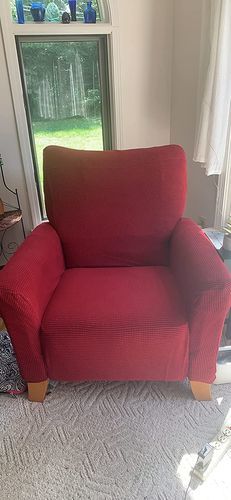 Customer photo review of 「🎉CYBER WEEK 40% OFF」4/6/8 Pieces Stretch Non-Slip Recliner Chair Cover