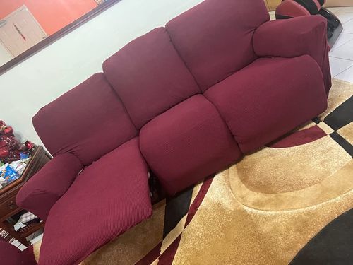 Customer photo review of 「🎉CYBER WEEK 40% OFF」4/6/8 Pieces Stretch Non-Slip Recliner Chair Cover