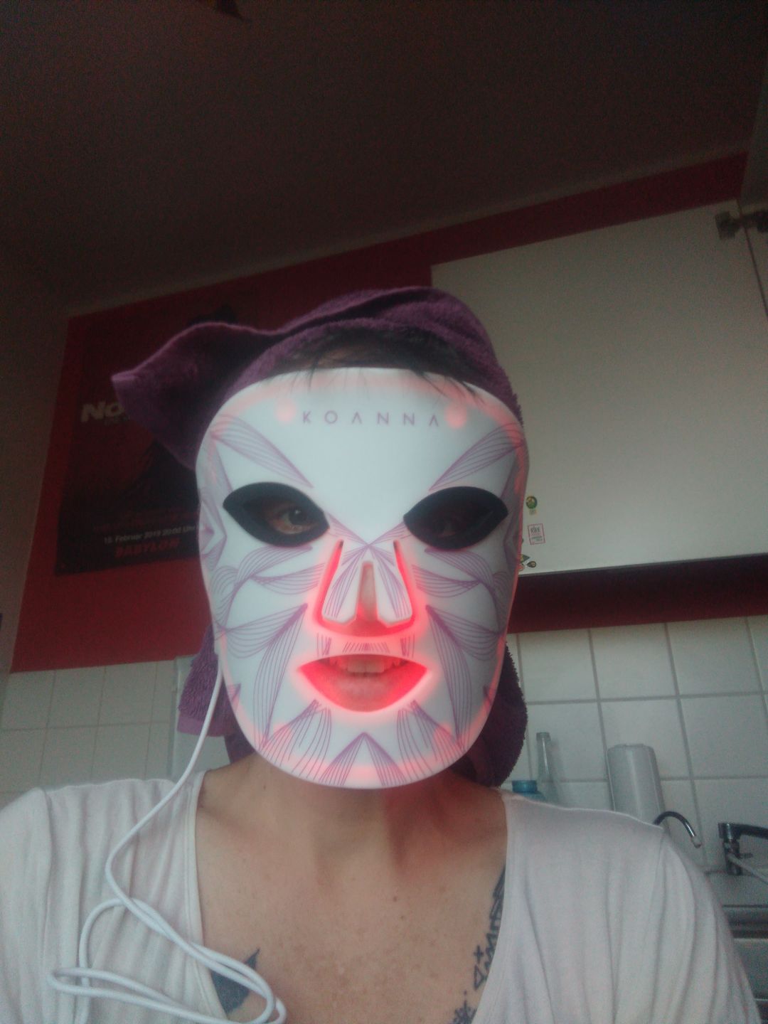 Customer photo review of LED Light Therapy Mask