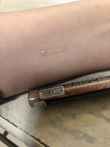 Customer photo review of Delineador de Ojos Olé! Placeres Otoñales, Hoja de Maple