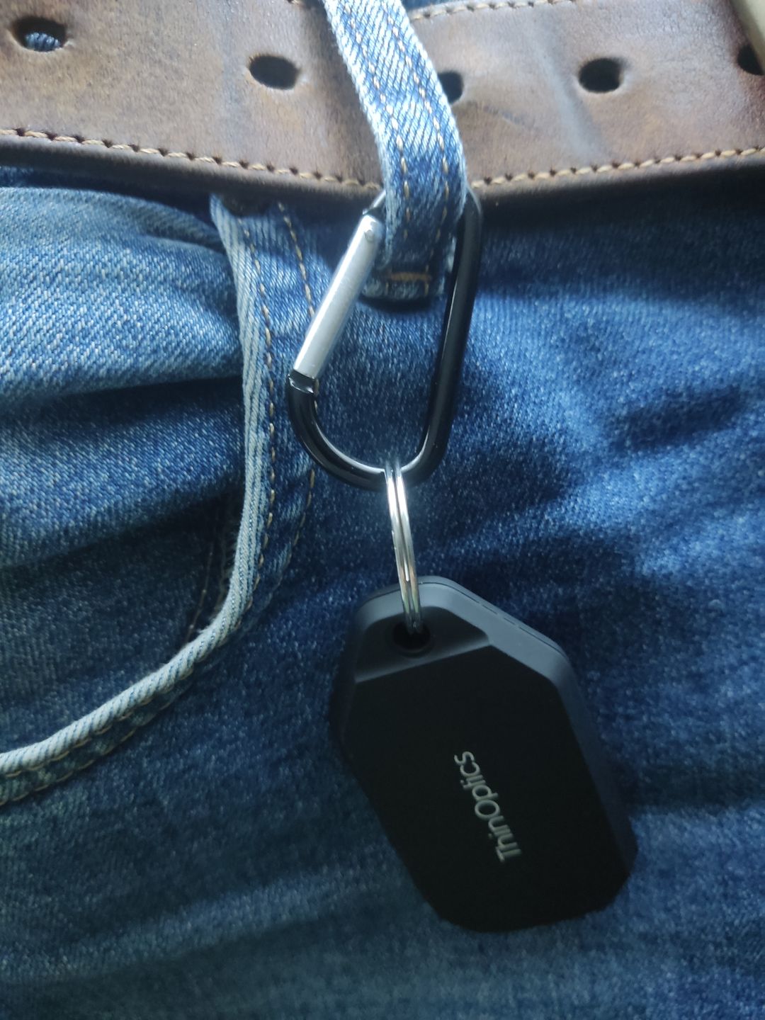 Customer photo review of Readers + Black Keychain Case