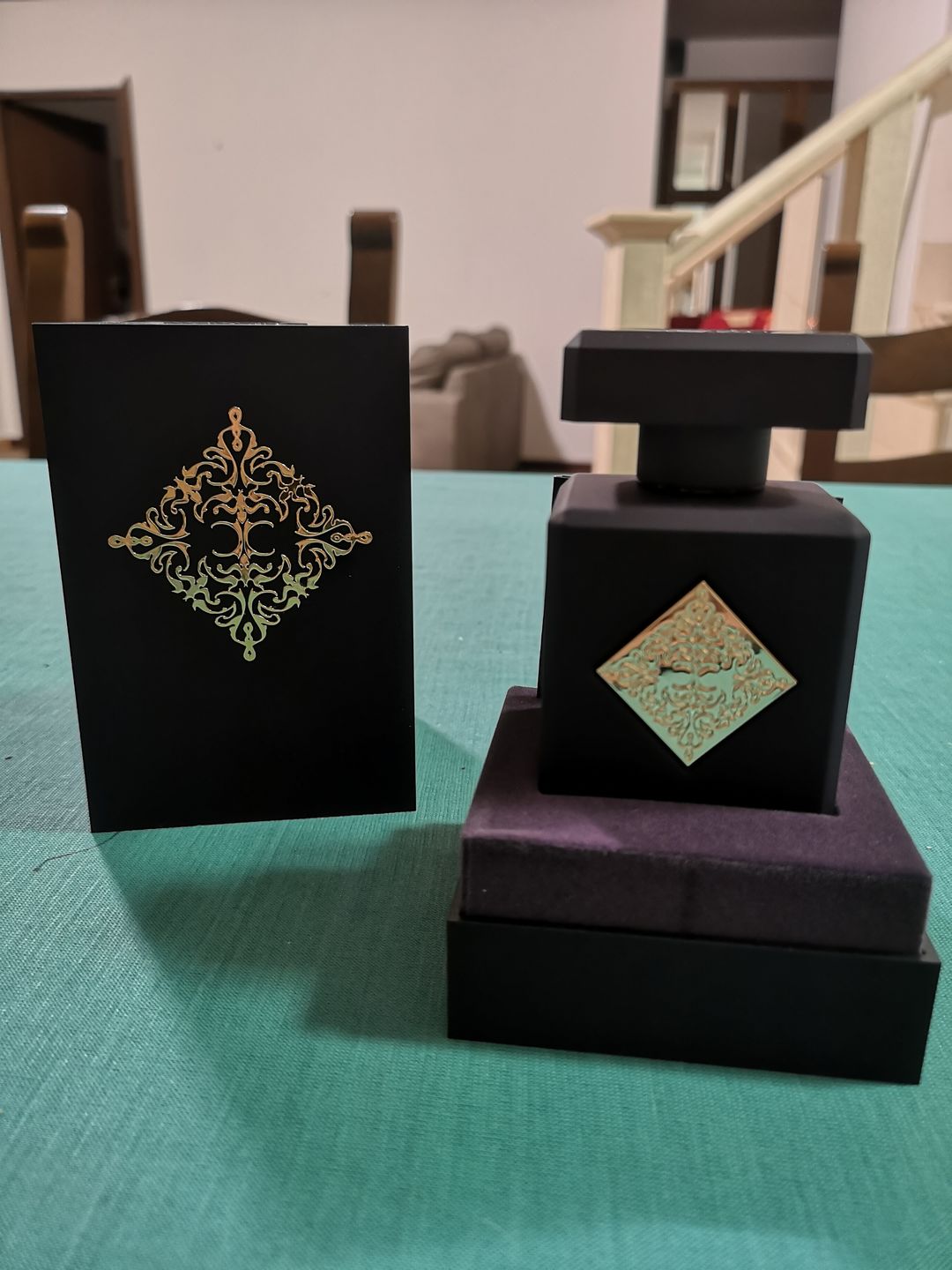 Customer photo review of INITIO - SIDE EFFECT