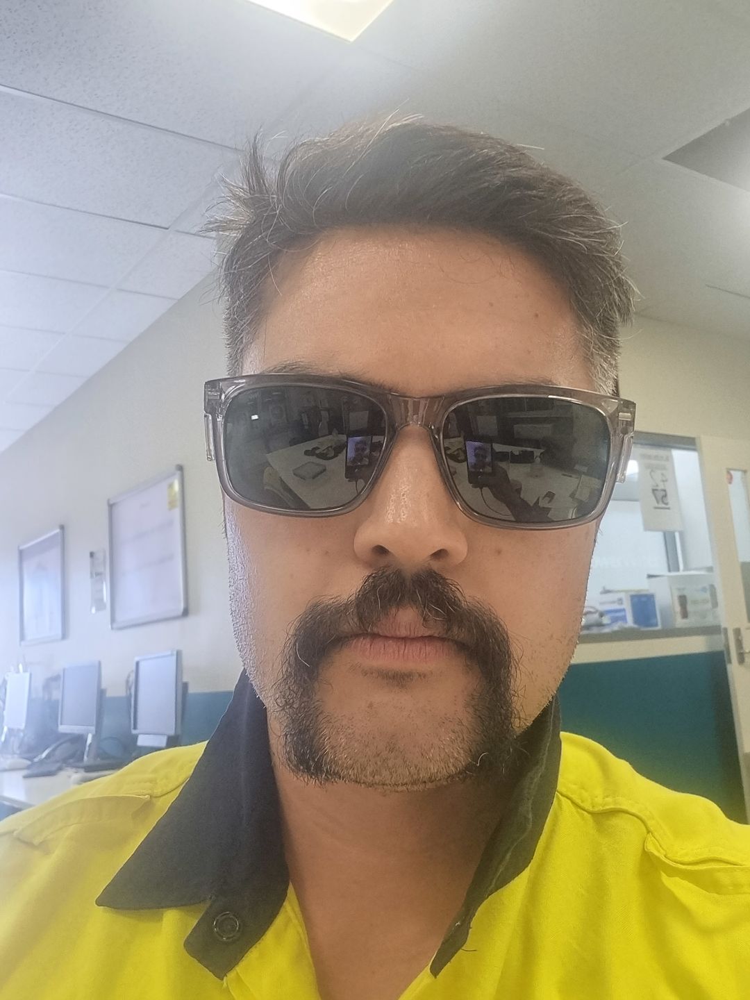 Customer photo review of Kenneth Steel Polarised Safety Glasses