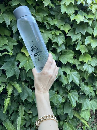 Customer photo review of 1L Sparkling Mineral Water - ZEROPET Bottle (Pack of 12)