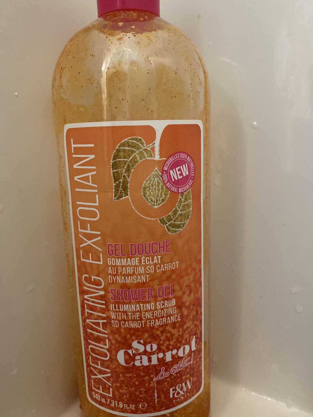 Customer photo review of Fair and White So Carrot Exfoliating Shower Gel 31.78 fl oz