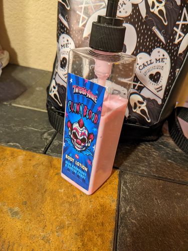 Customer photo review of Clown Blood Body Lotion