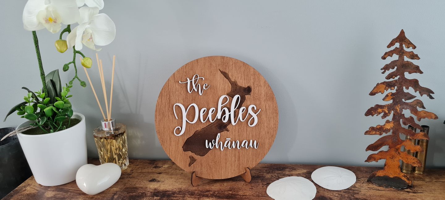 Customer photo review of NZ Family Name Round