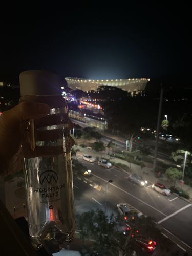 Customer photo review of 1L Sparkling Mineral Water - ZEROPET Bottle (Pack of 12)