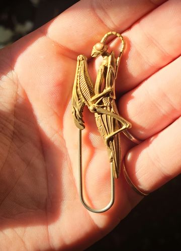 Customer photo review of Praying Mantis Pin