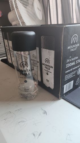 Customer photo review of 330ml Still Mineral Water- ZEROPET Bottle (Pack of 24)