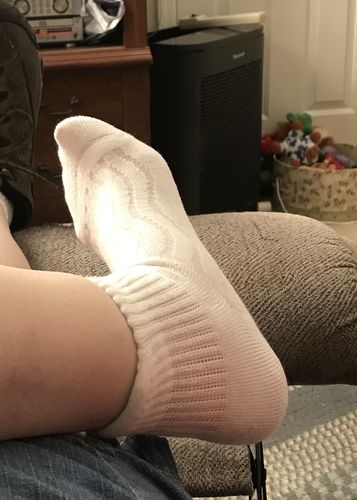 Customer photo review of Wide non-binding Bamboo diabetic socks, seamless toe, air vent with cushion sole, 6 pairs